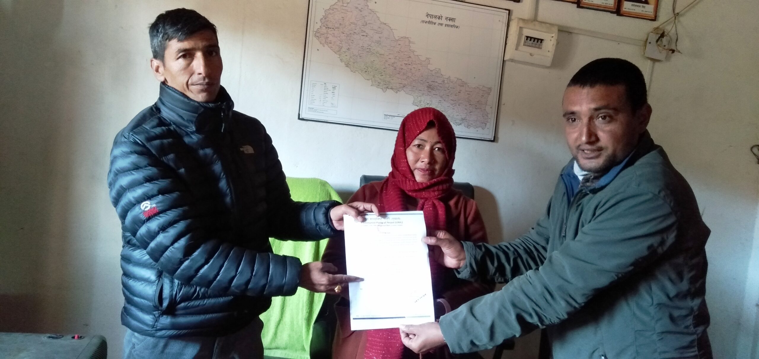 गुराँसको राजनितिक नेतृत्वले एकलौटी गर्न नछाडे कडा संघर्षः एमाले गुराँस