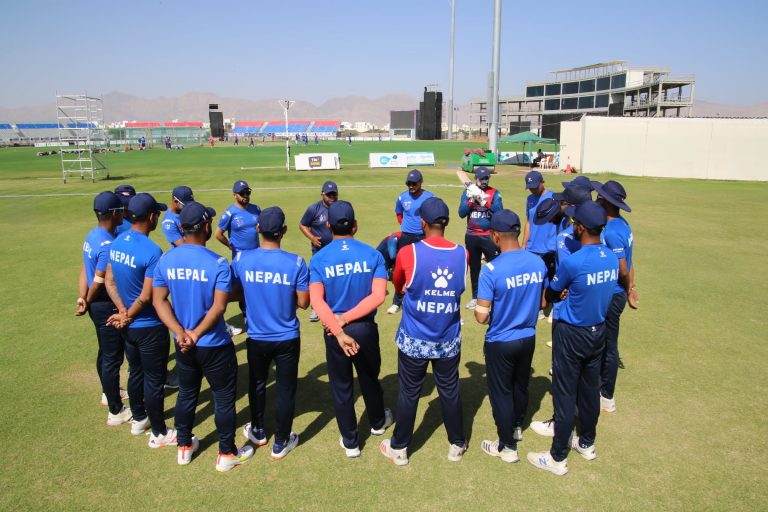 नेपालले युएईसँग खेल्दै, नेपालले विश्वकपमा स्थान बनाउला ?
