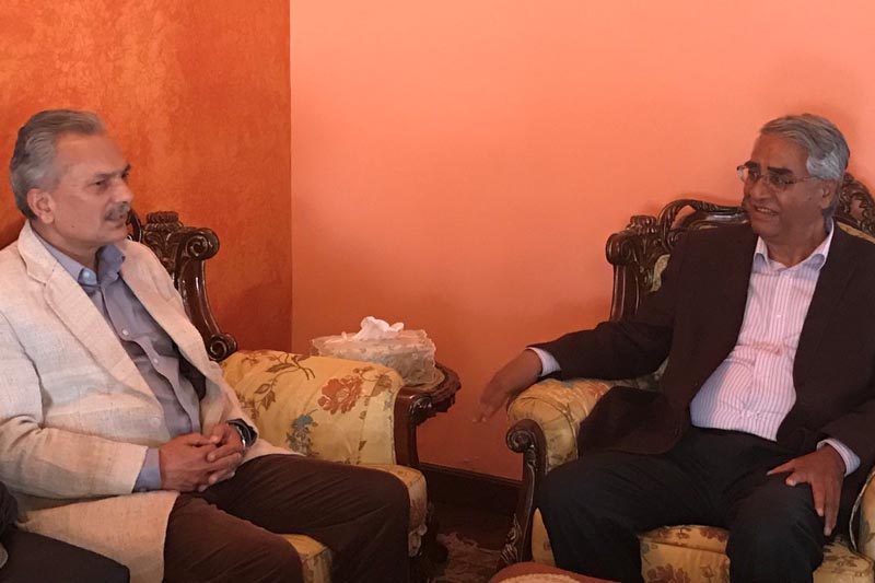 प्रधानमन्त्री देउवासँग बाबुराम र महिन्द्र रायको छलफल जारी