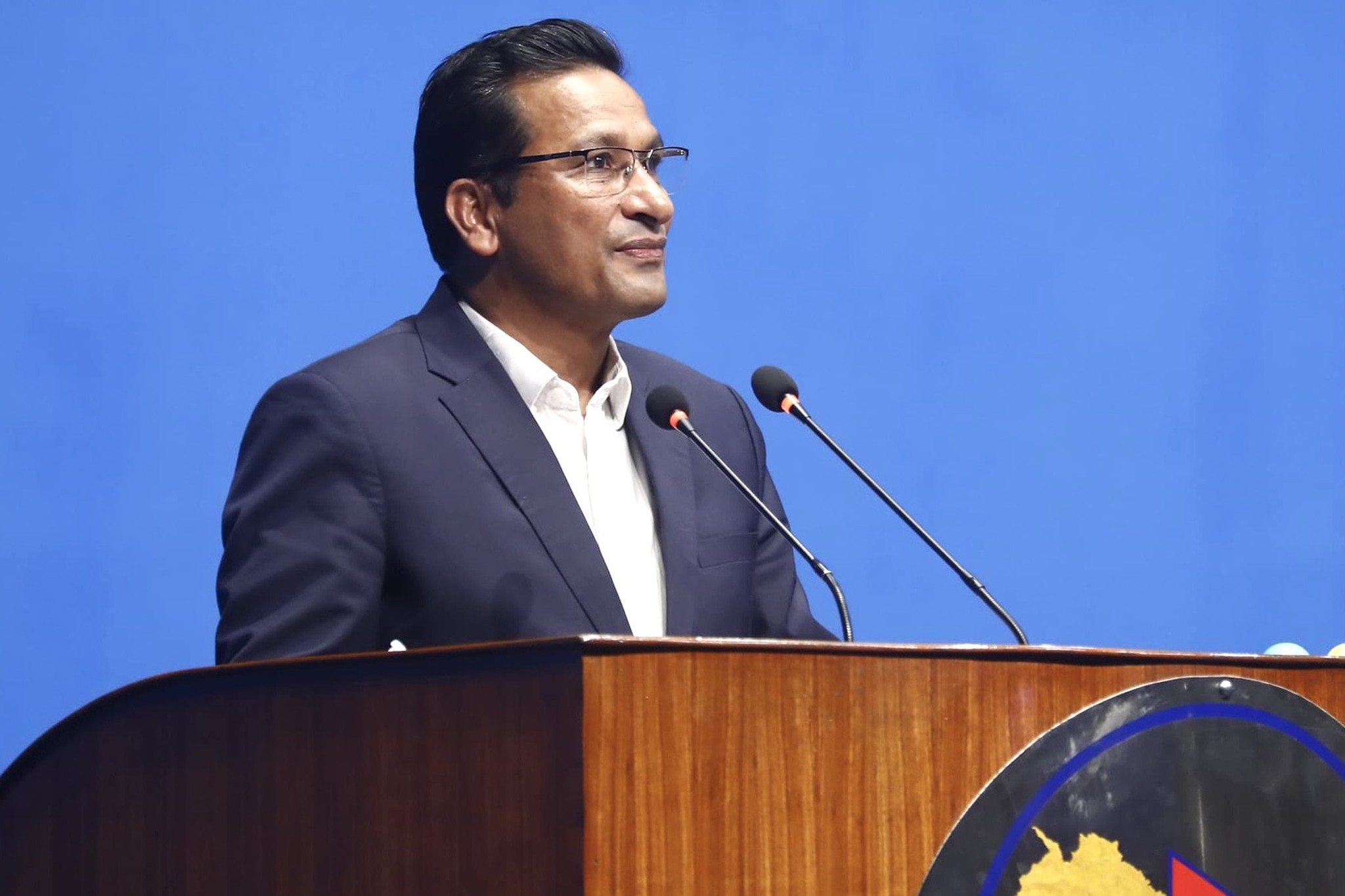 लोडसेडिङ हुन लागेको हल्ला सही होईनः मन्त्री बस्नेत