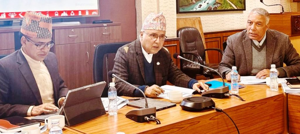 सम्भव रहेका सबै परियोजना अघि बढाउन लगानी बोर्डलाई अर्थमन्त्रीको निर्देशन